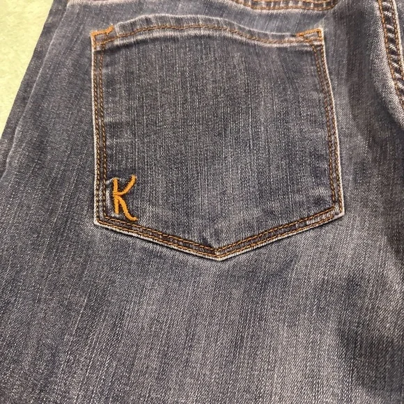 Kut from the cloth Women's Jeans
T1 - Picture 11 of 15
